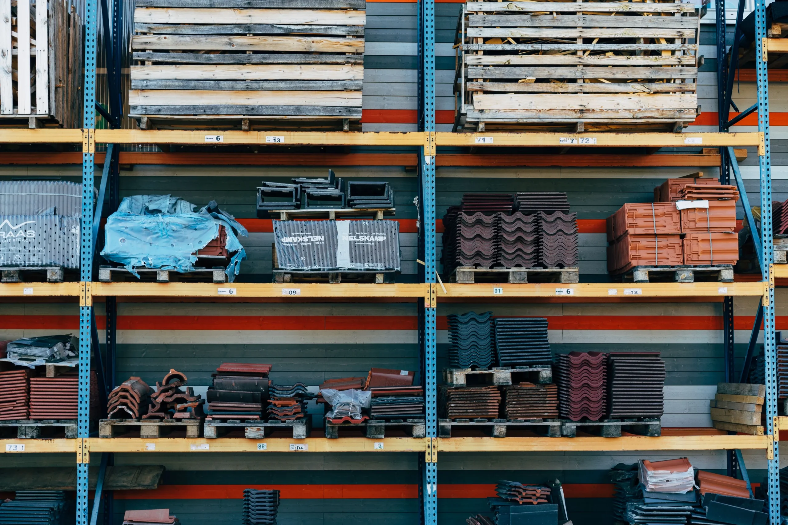 Assortimento di attrezzi e strumenti per l'edilizia - materiale edile professionale Castelvetrano | Lupo Edilizia